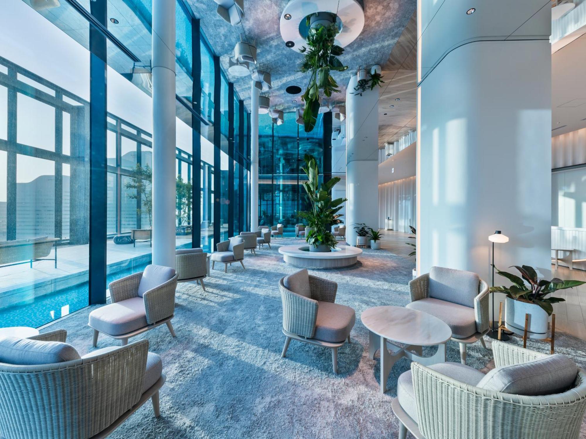 Mitsui Garden Hotel Yokohama Minatomirai Premier Exteriér fotografie The lobby of the hotel